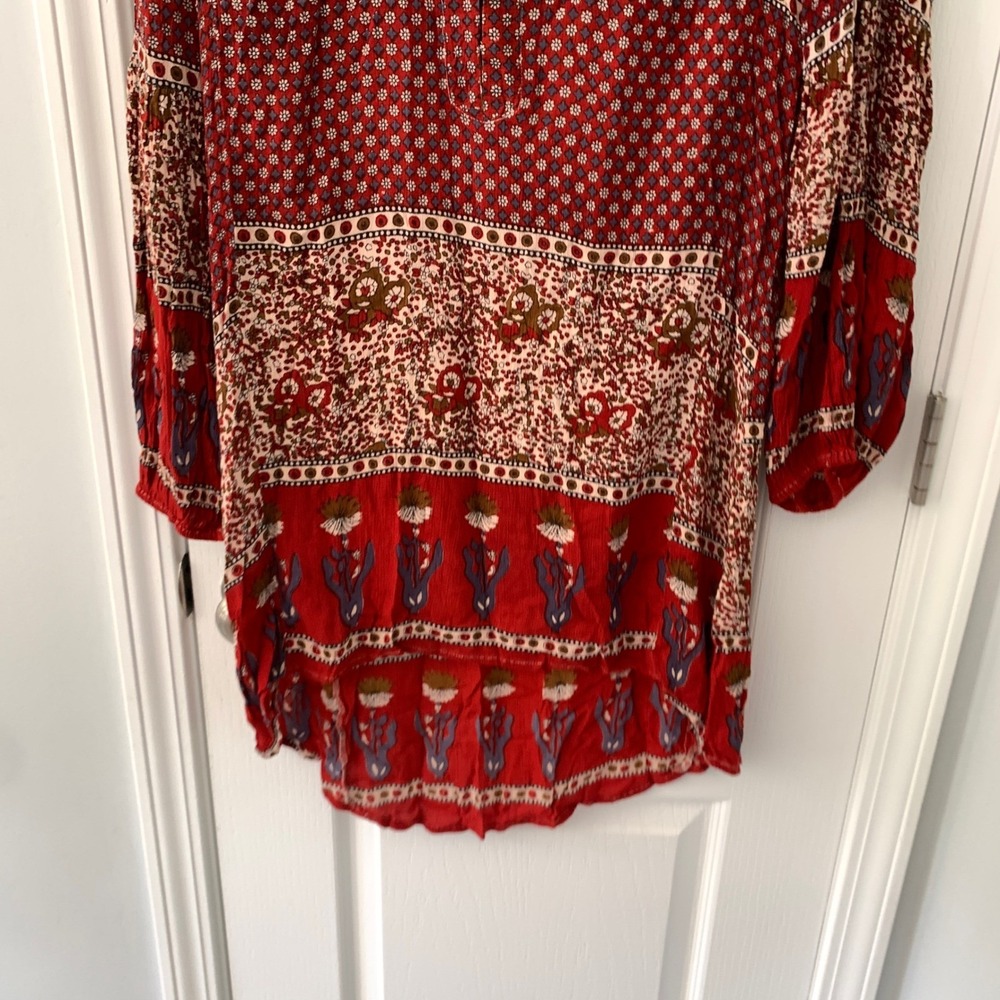 Raga Red Mixed Floral Print Boho High Low Tunic Top Size Medium R1312 - Picture 3 of 11
